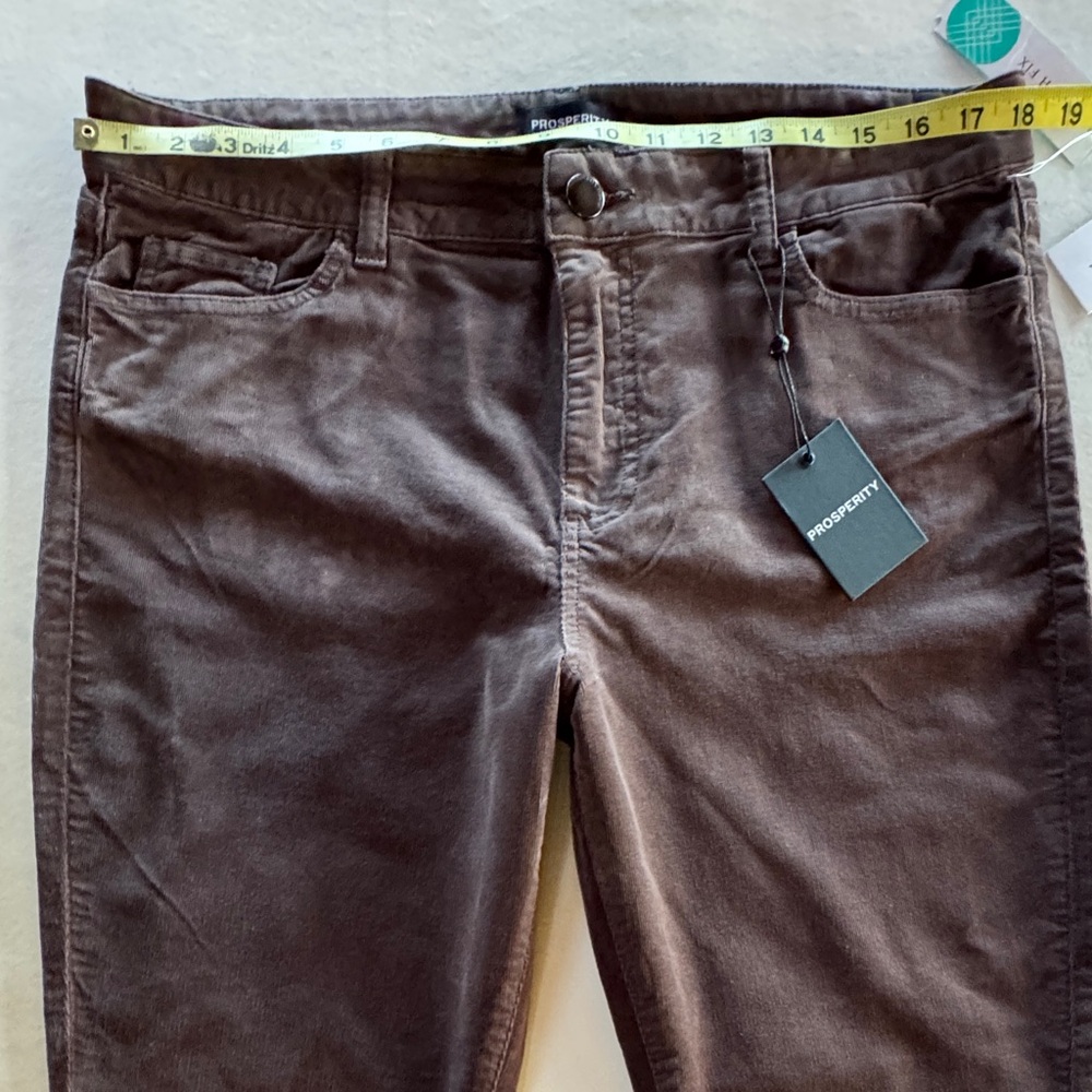 NWT Brown Corduroy Prosperity Shiela Jeans Tapered Leg (32/14) - Picture 7 of 14